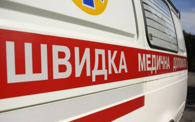 В Запорожье мужчина перерезал себе горло, живот и вены Фото № 0 В Запорожье мужчина перерезал себе горло, живот и вены Фото № 0