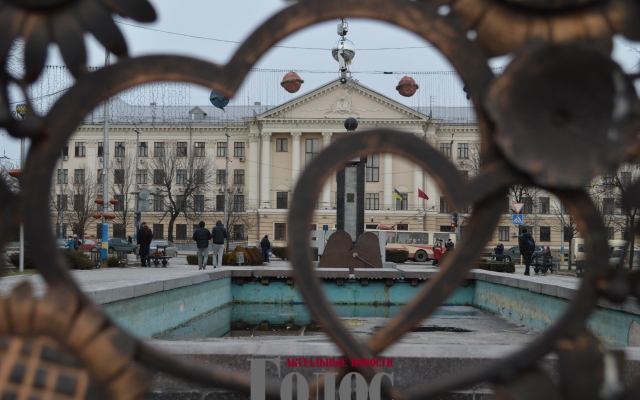 В сети опубликовали необычные фото зимнего Запорожья Фото № 1 В сети опубликовали необычные фото зимнего Запорожья Фото № 1