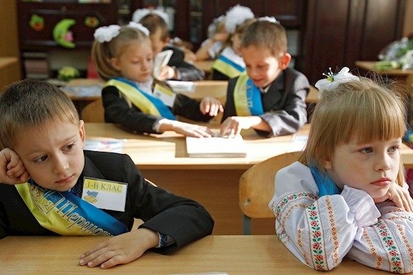 В Запорожье зачислять в первый класс будут по прописке Фото № 0 В Запорожье зачислять в первый класс будут по прописке Фото № 0