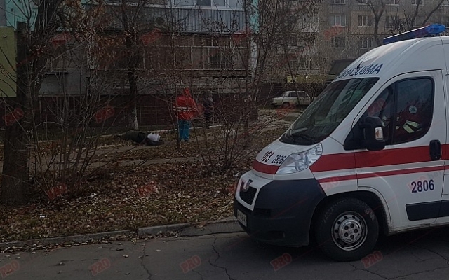 В центре курортного городка нашли труп мужчины Фото № 0 В центре курортного городка нашли труп мужчины Фото № 0