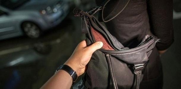 В Запорожье вора разыскали через Интернет Фото № 0 В Запорожье вора разыскали через Интернет Фото № 0