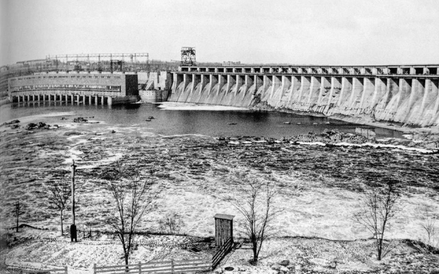 Житель Запорожья обнародовал фото города времен фашистской окупации Фото № 0 Житель Запорожья обнародовал фото города времен фашистской окупации Фото № 0