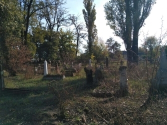Время и вандалы разрушают старое кладбище в Мелитополе (ФОТО) Фото № 7 Время и вандалы разрушают старое кладбище в Мелитополе (ФОТО) Фото № 7