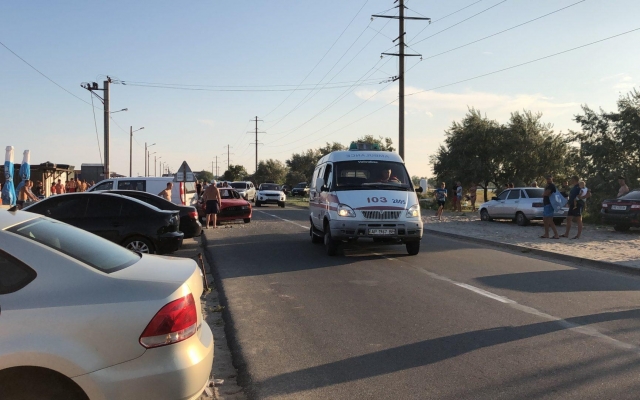 Жуткая авария: На Бердянской косе автомобиль Жуткая авария: На Бердянской косе автомобиль