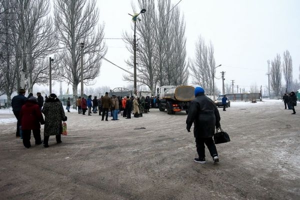 В сети появились фото поездки запорожцев в Авдеевку Фото № 0 В сети появились фото поездки запорожцев в Авдеевку Фото № 0