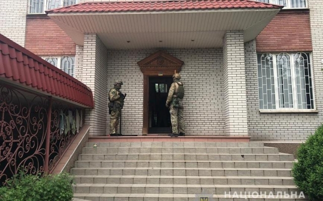 Полиция разоблачила нелегальный бизнес: Людей держали насильно в Полиция разоблачила нелегальный бизнес: Людей держали насильно в
