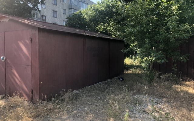 Утром возле гаражей обнаружили труп женщины (ФОТО) Фото № 0 Утром возле гаражей обнаружили труп женщины (ФОТО) Фото № 0
