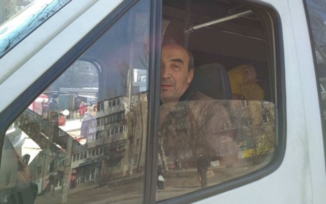 В Запорожье водитель маршрутки уже 12 лет возит женщин бесплатно в праздник 8 марта (ФОТО) Фото № 4 В Запорожье водитель маршрутки уже 12 лет возит женщин бесплатно в праздник 8 марта (ФОТО) Фото № 4