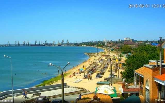 Море в Бердянске отпугивает отдыхающих Фото № 0 Море в Бердянске отпугивает отдыхающих Фото № 0