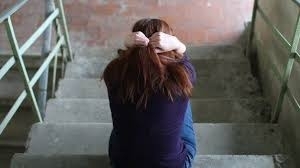 Пытался изнасиловать, а после избил: В Запорожье злоумышленник поиздевался над 12-летней девочкой Фото № 0 Пытался изнасиловать, а после избил: В Запорожье злоумышленник поиздевался над 12-летней девочкой Фото № 0