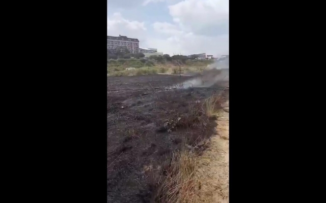 Курортников напугал черный дым над поселком (ВИДЕО) Фото № 0 Курортников напугал черный дым над поселком (ВИДЕО) Фото № 0