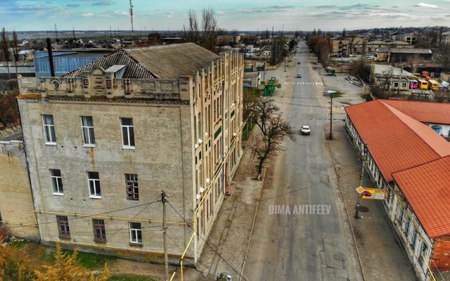 Житель Запорожской области показал старинный особняк купца Ильи Адировича (ФОТО) Фото № 2 Житель Запорожской области показал старинный особняк купца Ильи Адировича (ФОТО) Фото № 2