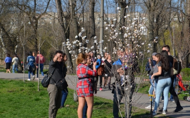 В сети появились фото, как запорожцы проводят весенние выходные Фото № 2 В сети появились фото, как запорожцы проводят весенние выходные Фото № 2