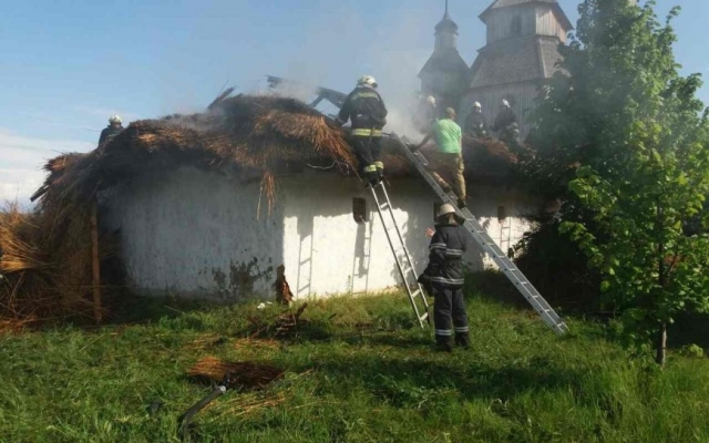 Опубликовано видео пожара на Запорожской Сечи Фото № 4 Опубликовано видео пожара на Запорожской Сечи Фото № 4