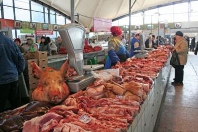 На рынках Запорожья горожанам продают испорченное мясо Фото № 0 На рынках Запорожья горожанам продают испорченное мясо Фото № 0