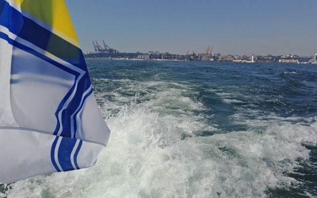 В Запорожье торжественно поднимут флаг ВМС Фото № 0 В Запорожье торжественно поднимут флаг ВМС Фото № 0
