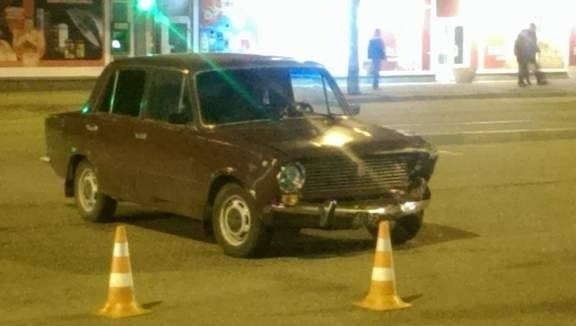 Смотрите: на проспекте немецкий Смотрите: на проспекте немецкий