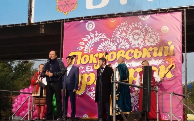 Открытие городской ярмарки началось с фиаско (ФОТОФАКТ) Фото № 2 Открытие городской ярмарки началось с фиаско (ФОТОФАКТ) Фото № 2