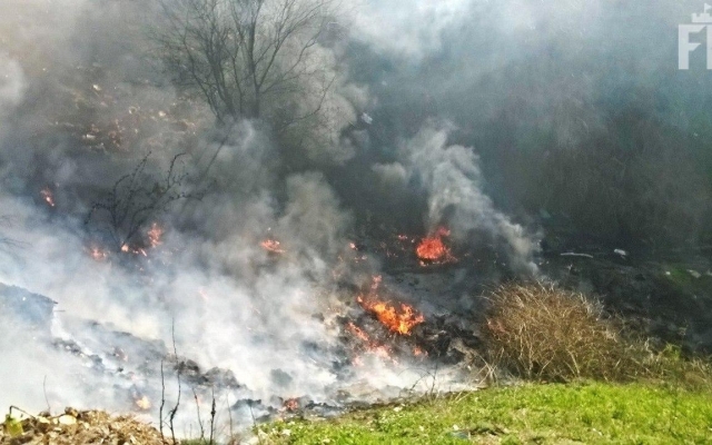 Фото:под Запорожьем огромный пожар на свалке Фото № 0 Фото:под Запорожьем огромный пожар на свалке Фото № 0