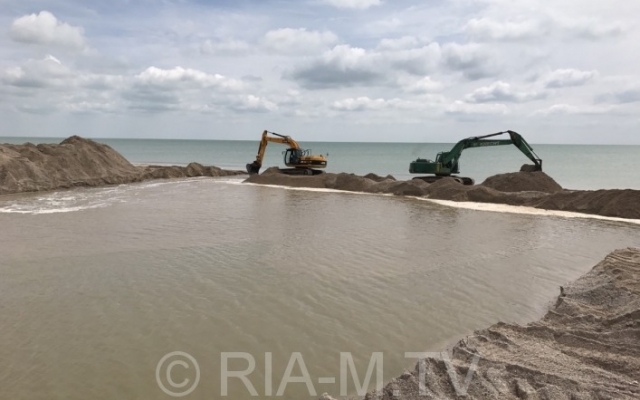 Смотрите: Проблемному лиману дали новую воду Фото № 0 Смотрите: Проблемному лиману дали новую воду Фото № 0