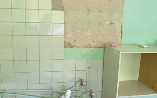 Инцидент в Запорожье: В детской больнице на ребенка упал умывальник (ФОТО) Фото № 3 Инцидент в Запорожье: В детской больнице на ребенка упал умывальник (ФОТО) Фото № 3