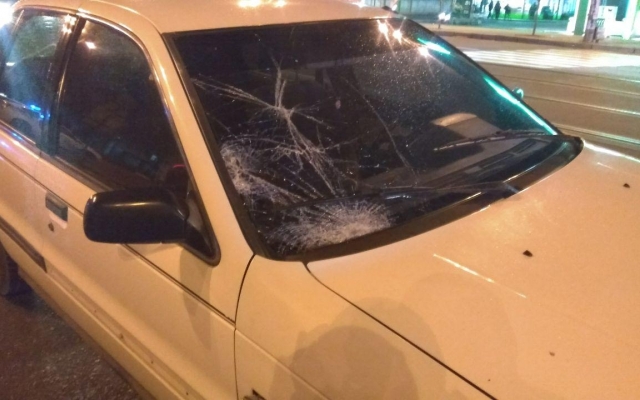 В Запорожье возле вокзала сбили девушек Фото № 1 В Запорожье возле вокзала сбили девушек Фото № 1