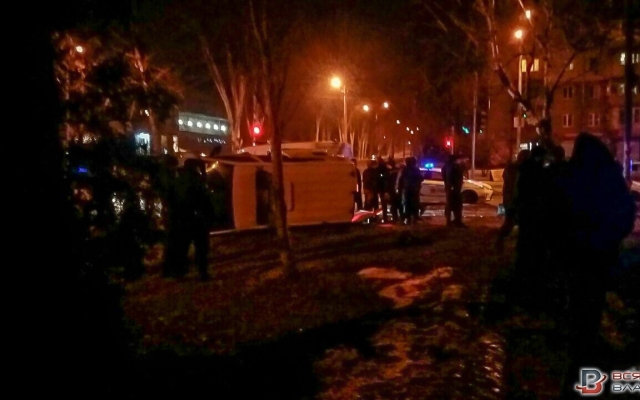 В сети появились фото ночного ДТП возле В сети появились фото ночного ДТП возле