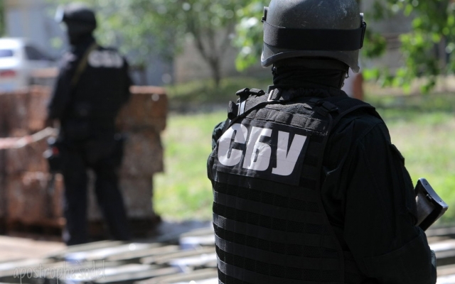 В Запорожье СБУ провели обыск жилья на наличие наркотиков Фото № 0 В Запорожье СБУ провели обыск жилья на наличие наркотиков Фото № 0