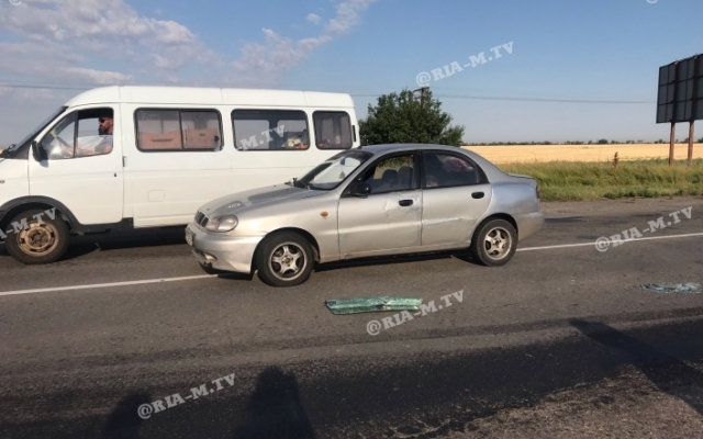 На въезде в Кирилловку масштабное ДТП (ФОТО, ВИДЕО) Фото № 3 На въезде в Кирилловку масштабное ДТП (ФОТО, ВИДЕО) Фото № 3