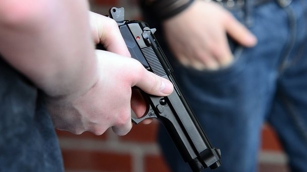 В Запорожье конфликт закончился стрельбой из пистолета Фото № 0 В Запорожье конфликт закончился стрельбой из пистолета Фото № 0