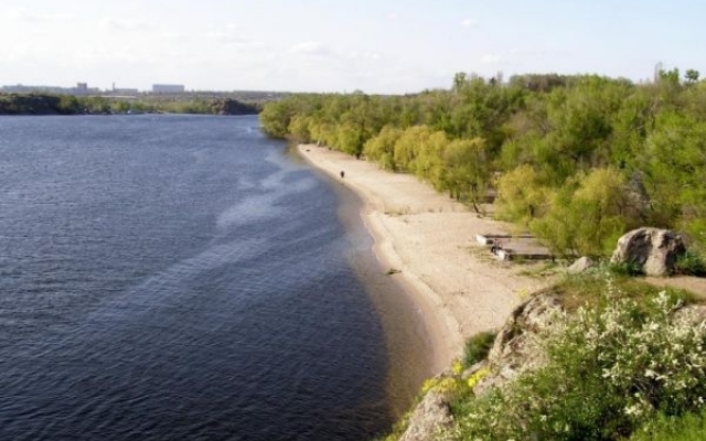 Горожане озаботились нудистским пляжем на Хортице Фото № 0 Горожане озаботились нудистским пляжем на Хортице Фото № 0
