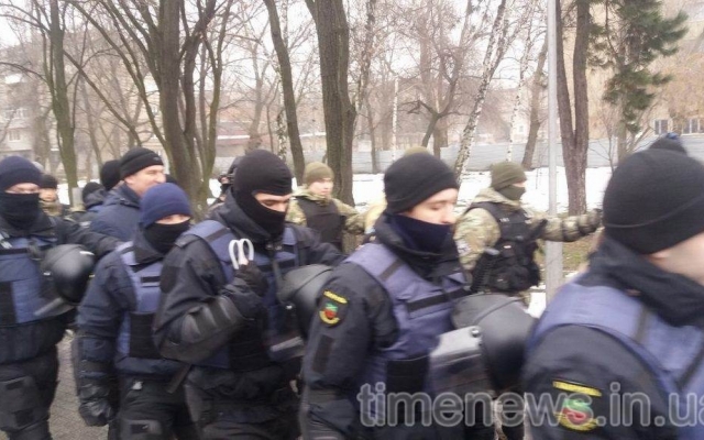 Сегодня в Запорожье одновременно проходила акция Сегодня в Запорожье одновременно проходила акция