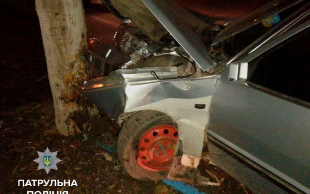 Смотрите: в Коммунарском районе Запорожья серьезное ДТП Фото № 0 Смотрите: в Коммунарском районе Запорожья серьезное ДТП Фото № 0