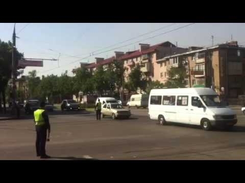 В центре Запорожья образовалась пробка (ВИДЕО) Фото № 0 В центре Запорожья образовалась пробка (ВИДЕО) Фото № 0