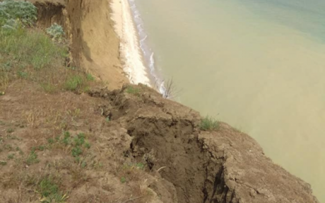 Под Запорожьем море Под Запорожьем море