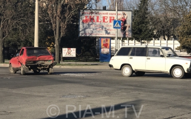 Подробности тройного ДТП с такси в Запорожской области Фото № 1 Подробности тройного ДТП с такси в Запорожской области Фото № 1