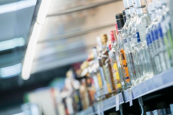 На популярном Запорожском курорте введут ограничение на продажу алкоголя Фото № 0 На популярном Запорожском курорте введут ограничение на продажу алкоголя Фото № 0
