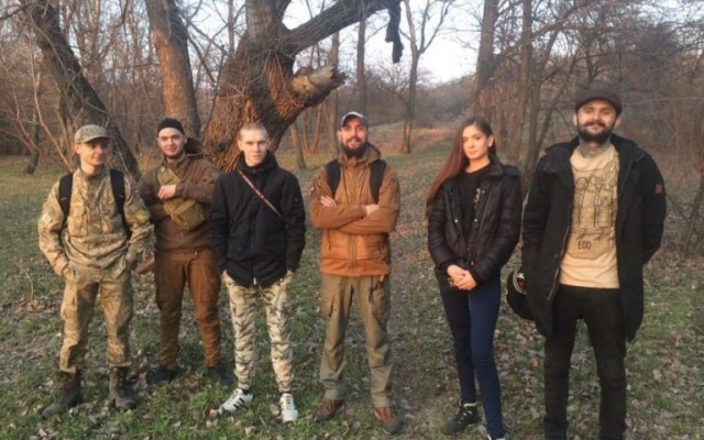 На Хортице активисты нашли мертвую собаку в петле (ФОТО) Фото № 0 На Хортице активисты нашли мертвую собаку в петле (ФОТО) Фото № 0