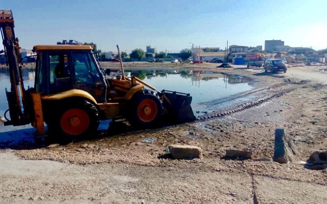 На запорожском курорте снова борются с водорослями (ФОТО) Фото № 0 На запорожском курорте снова борются с водорослями (ФОТО) Фото № 0