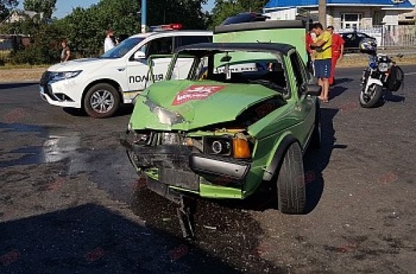 Опубликовано видео страшной аварии с пострадавшими (ВИДЕО) Фото № 0 Опубликовано видео страшной аварии с пострадавшими (ВИДЕО) Фото № 0