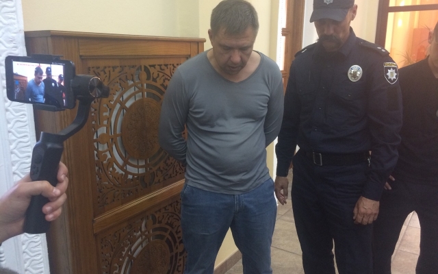 В толпу собравшихся представителей ЛГБТ бросили гранату (ФОТО) Фото № 4 В толпу собравшихся представителей ЛГБТ бросили гранату (ФОТО) Фото № 4