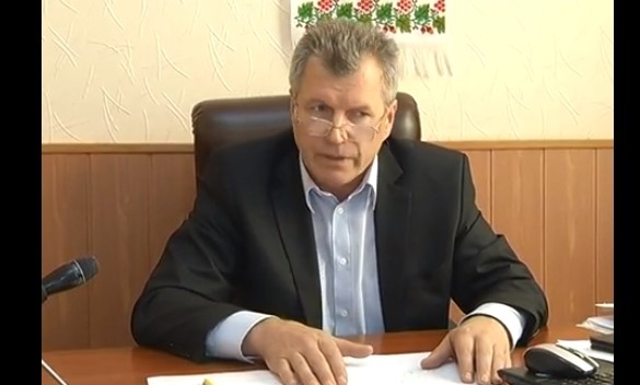 Скандал в школе: Под Запорожьем учитель толкнул ученика (ВИДЕО) Фото № 0 Скандал в школе: Под Запорожьем учитель толкнул ученика (ВИДЕО) Фото № 0