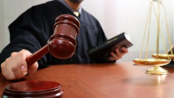 Житель Запорожья в облавтодора из-за ямы отсудил компенсацию за ущерб Фото № 0 Житель Запорожья в облавтодора из-за ямы отсудил компенсацию за ущерб Фото № 0