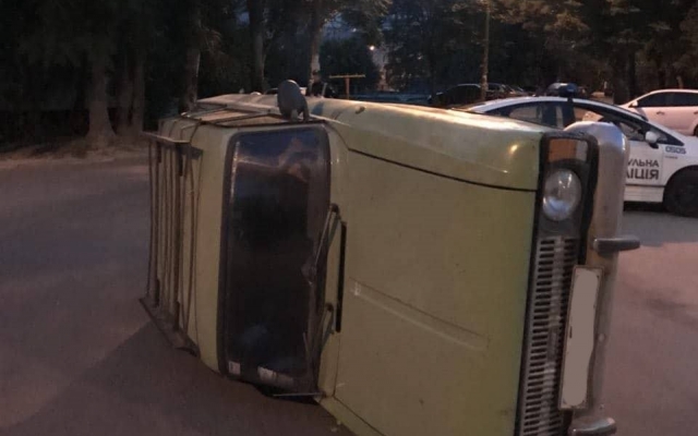 Запорожцы рассказали о загадочном ДТП (ФОТО) Фото № 0 Запорожцы рассказали о загадочном ДТП (ФОТО) Фото № 0