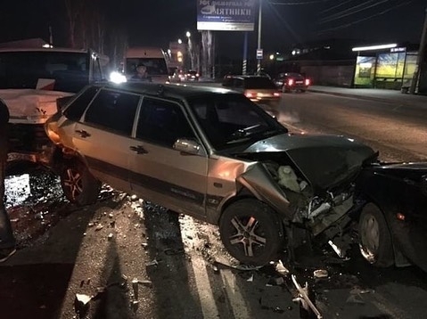 Под Запорожьем тройное ДТП: У Под Запорожьем тройное ДТП: У