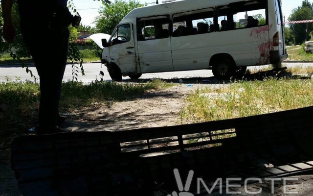 Опубликованы фото с места сегодняшнего громкого ДТП (ФОТО) Фото № 1 Опубликованы фото с места сегодняшнего громкого ДТП (ФОТО) Фото № 1
