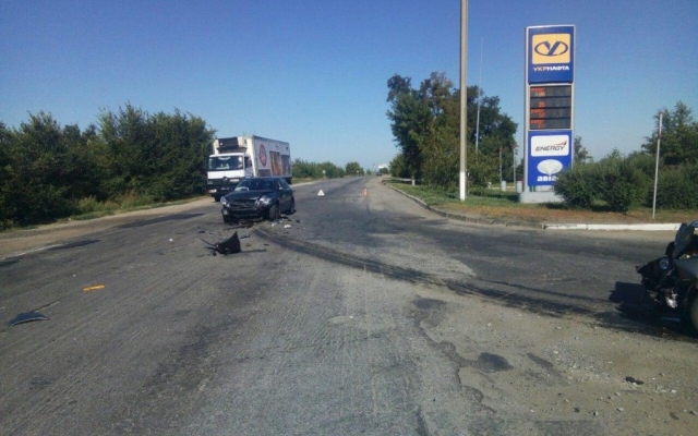 Под Запорожьем снова произошло ДТП с пострадавшими (ФОТО) Фото № 2 Под Запорожьем снова произошло ДТП с пострадавшими (ФОТО) Фото № 2