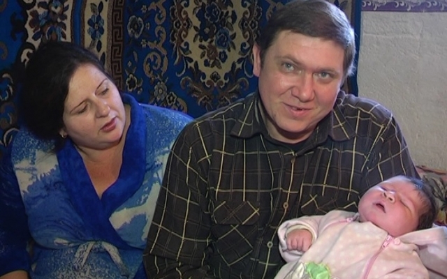 Запорожанка родила семикилограммового ребенка (ФОТО) Фото № 0 Запорожанка родила семикилограммового ребенка (ФОТО) Фото № 0