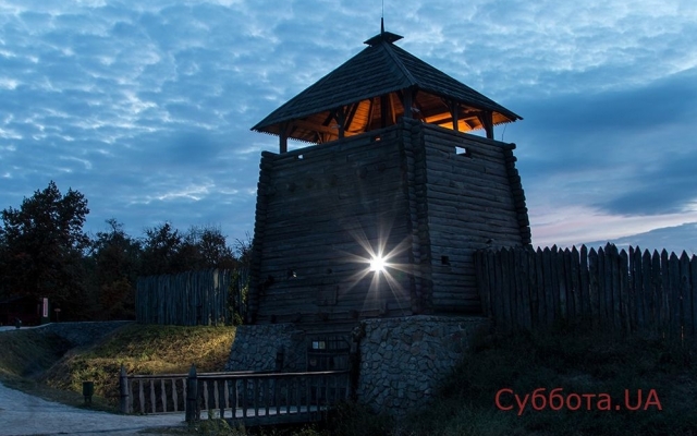 Запорожский фотограф показал сказочную ночь на Хортице (ФОТО) Фото № 9 Запорожский фотограф показал сказочную ночь на Хортице (ФОТО) Фото № 9