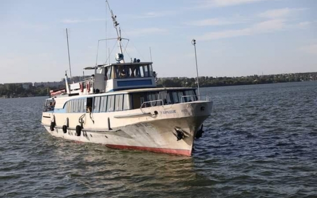 Запорожцам на заметку: В Запорожье пустят дополнительный катер через Днепр Фото № 0 Запорожцам на заметку: В Запорожье пустят дополнительный катер через Днепр Фото № 0